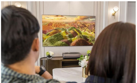 「激光电视和液晶电视哪个好」海信4k激光电视和液晶电视哪个好